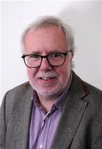 Cllr Delme Harries