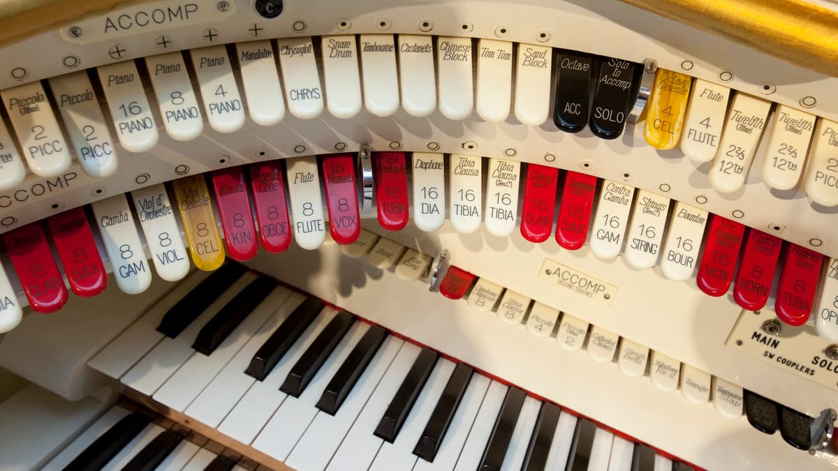 Folly Farm's World-Famous Wurlitzer Celebrates 90th Birthday on Oct...