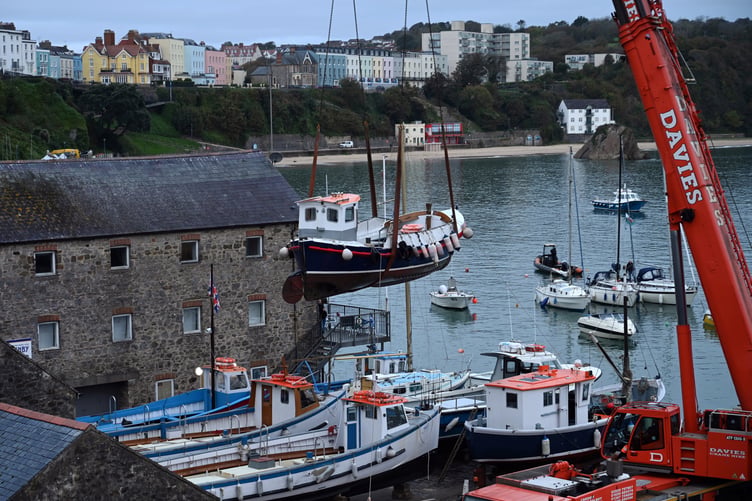 Tenby Harbour boat lift for winter