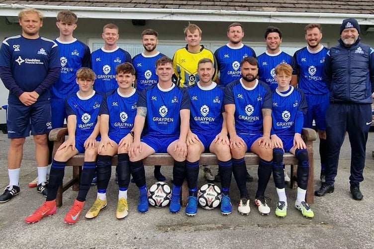 Kilgetty in their smart new kit