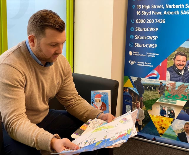 Samuel Kurtz's Christmas card contest for pupils