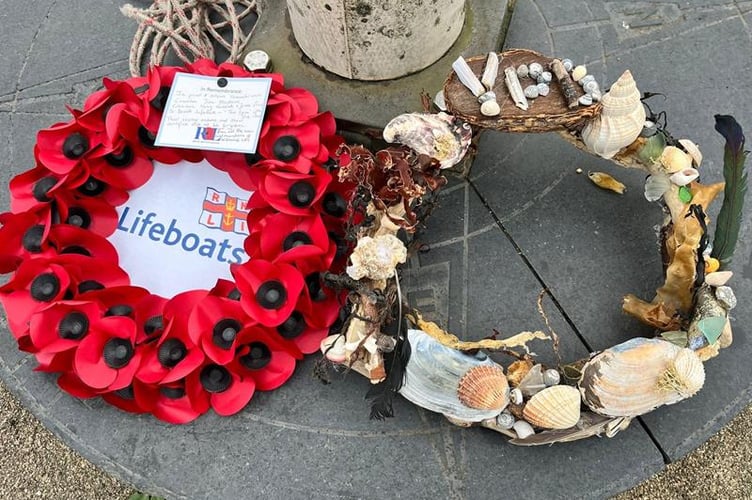 Ysgol Penrhyn Dewi wreath.