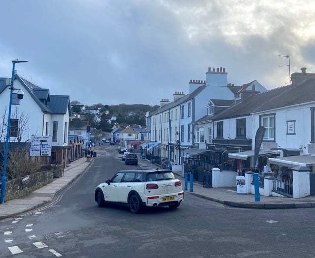 Saundersfoot's Active Travel plans revised for safety