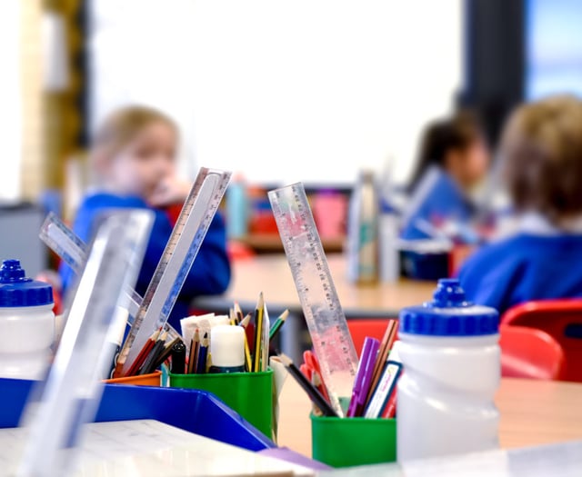 Welsh primary school attendance rises as pupil absences drop