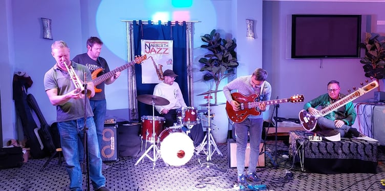 Khamira at the Plas Hyfryd Hotel