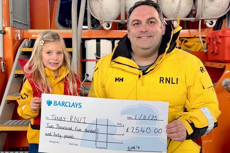 On Saturday, November 1, the 5-year-old visited the station to present a cheque for £2,540 to volunteer Coxswain, Johnathan Lewis, who was on duty for the day.