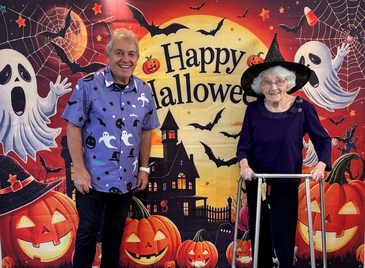 You are never too old for Hallowe’en! Residents of Pencoed Care home, at Wooden, near Saundersfoot, celebrated with Robbie Lee singing spooky songs.