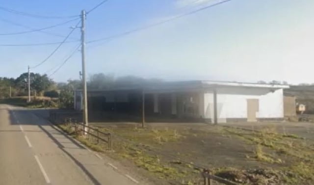 Council allows beauty salon despite conflict