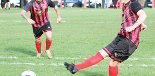 Leaders Hakin United run riot as goals fly across Division One