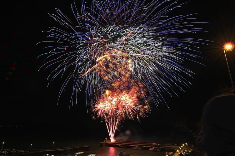 Big Bang fireworks Saundersfoot