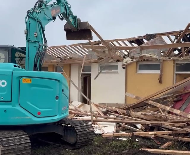 Demolition starts on 'eyesore' Pembrokeshire motel
