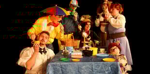 Saundersfoot Footlights' panto sparkles