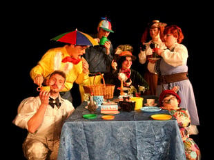 Saundersfoot Footlights' panto sparkles
