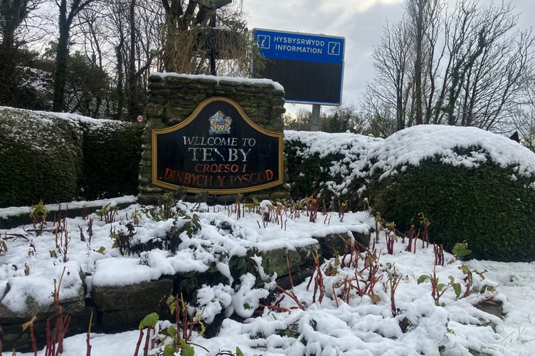 Tenby snow Nov 2025