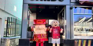 80s-themed party celebrates 40th Saundersfoot Swim