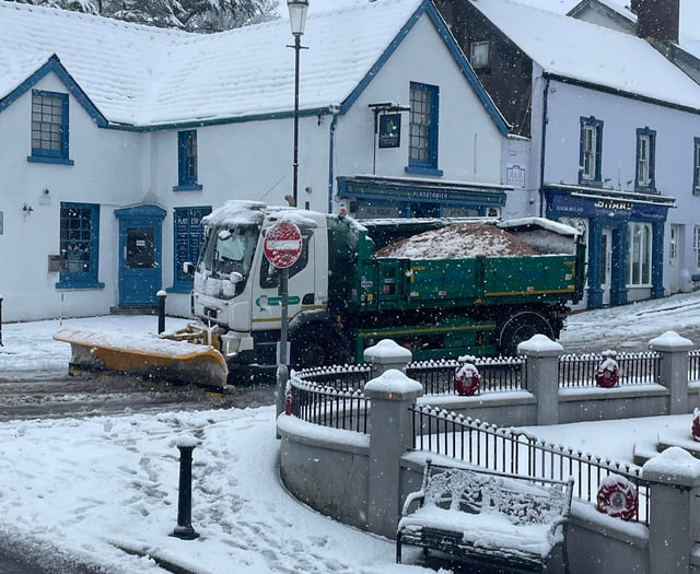 Narberth Town Council urged to install grit bins