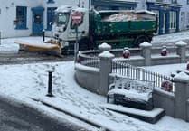 Narberth Town Council urged to install grit bins