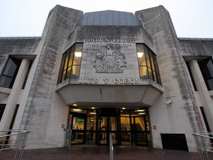 Man pleads guilty after £150k drugs found in Pembroke traffic stop
