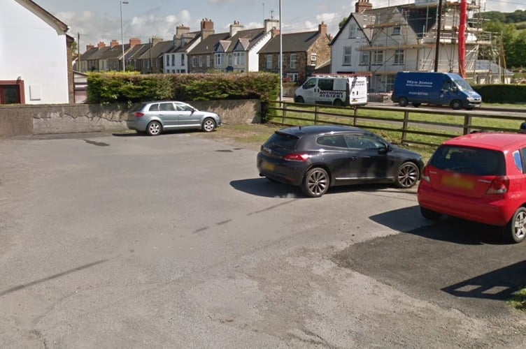 The Pembrokeshire Coast National Park Authority has refused plans to build a house on The Ship Aground pub's car park due to highway safety and parking concerns.