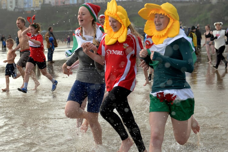 Join the 2025 Tenby Boxing Day Swim in a tribute to Welsh culture, featuring fancy dress, prizes, and a dive into festive fun.