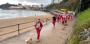 Santas take over Tenby in festive run!