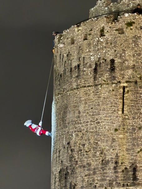 Santa drops into Pembroke Castle Market 2025