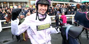 Lorcan Williams wins Fighting Fifth Hurdle