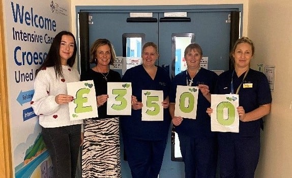 Mum, daughter raise £3,500 for Glangwili Hospital