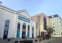 'Retro gaming lounge' plans for Tenby