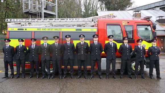 11 wholetime firefighters join Mid and West Wales Fire Service