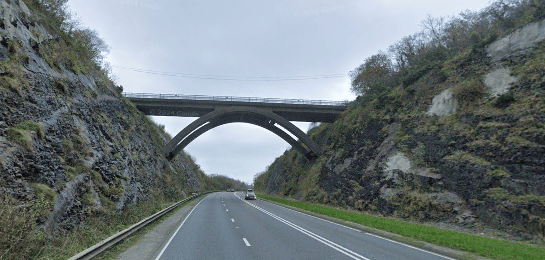 Pembrokeshire Council acts on A477 bridge vehicle ads
