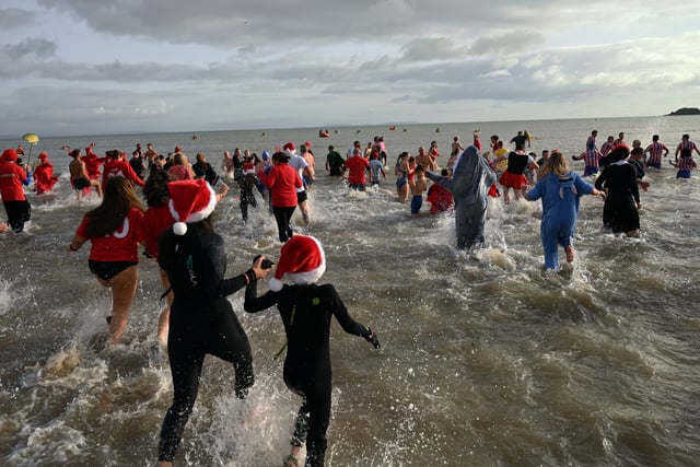 Over 3,300 take the plunge at New Year's Day swim in Saundersfoot