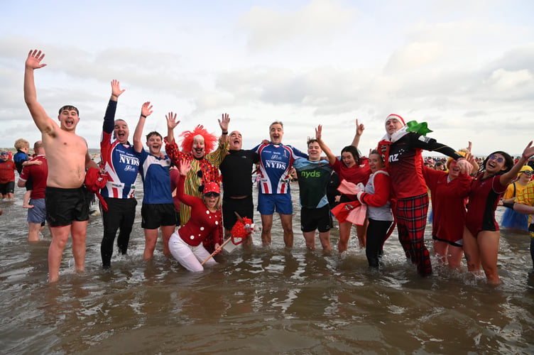 Saundersfoot swim 2026