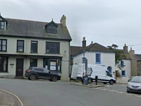 Vacant HSBC office to become café