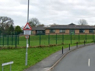Fight to save Stepaside School gains momentum