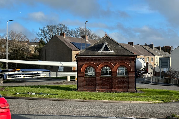 Turbine blade moving through Pembroke Dock