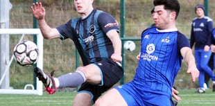 Late surge sends Hakin closer to the division one title