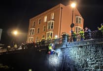 Multi-agency maritime exercise in Tenby simulates cliff rescue