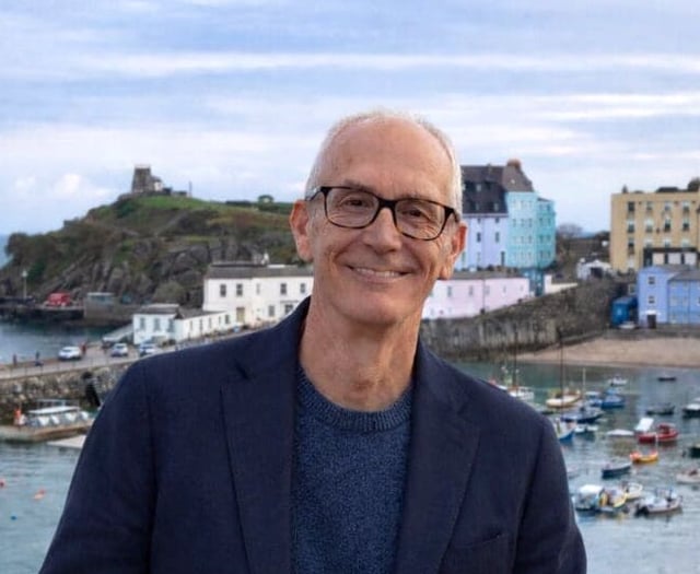 Meet author John Nicholl at Tenby Library talk