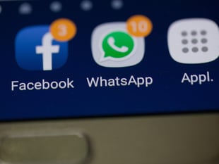 Welsh Conservatives push for social media ban for under-16s