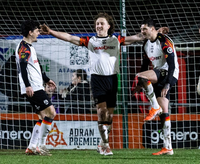 Pennock extends stay as Bluebirds secure win