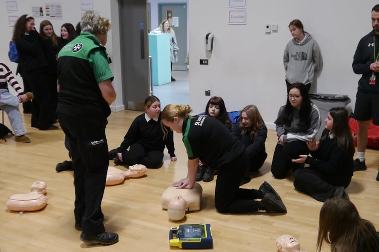 Pupils in years 7-11 at Ysgol Harri Tudur in Pembrokeshire took part in a hands-on experience of CPR and defibrillator skills this month