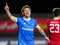 Bluebirds batter Bala to go three clear