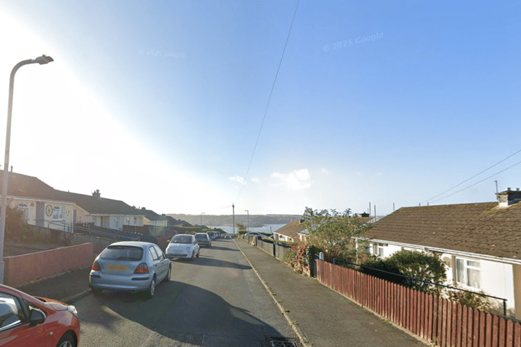 Gothic Road, Neyland