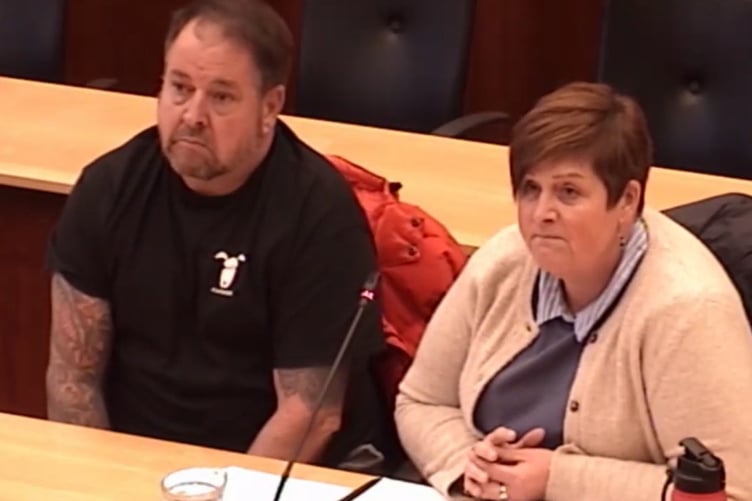 Bosherston ‘Ye Olde World Café’ site alcohol licence Applicants Robert John Secrett and Sarah Jane Partridge