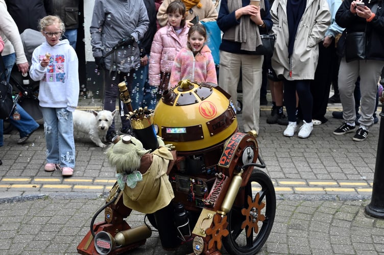 The Tenby Steampunk Festival returns this month, with a weekend full of vibrant activities,