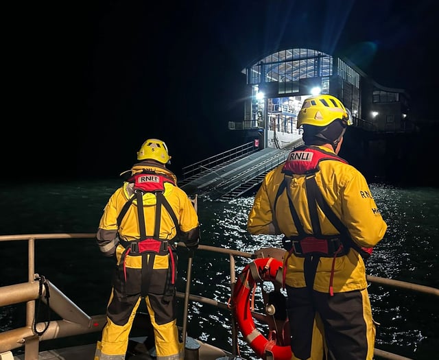Tenby lifeboat launches to aid missing person search