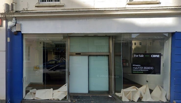 sought permission for a change of use of the former Halifax bank at Grade-II-listed 10 Victoria Place