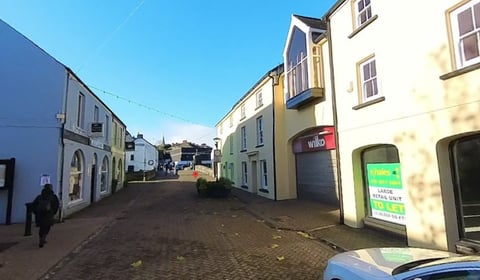 Council pushes for £1m loan for store revamp