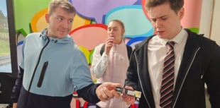 Carmarthenshire schools use theatre to combat vaping